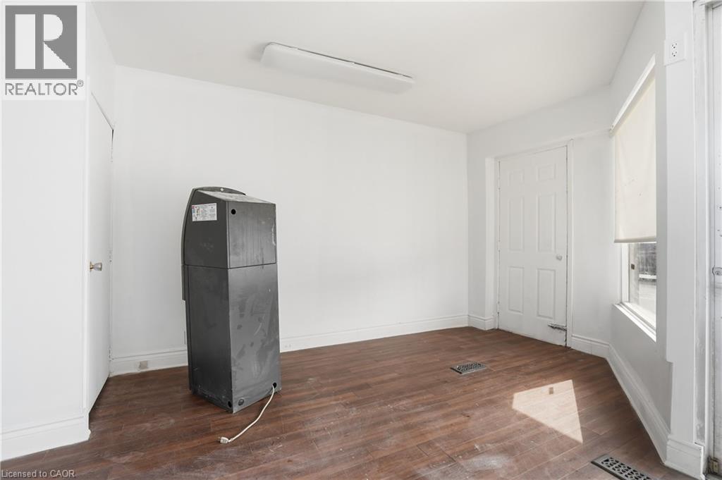 1345 Main Street, Hamilton, ON