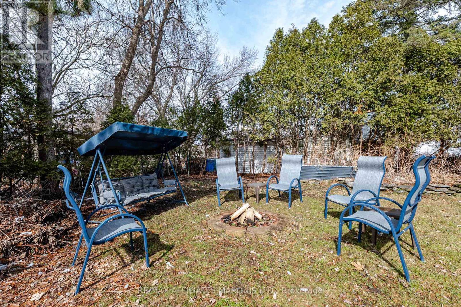 323 8Th Street E, Cornwall, ON - Outdoor