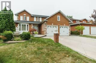 4562 Penhallow Road, Mississauga, ON - Outdoor With Facade