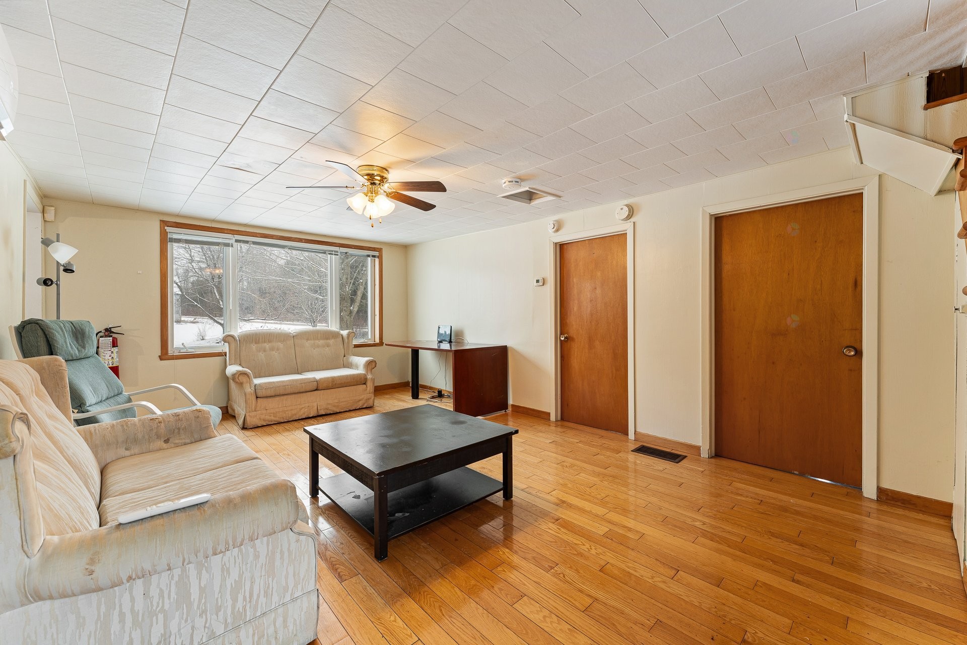Salon - 764 Ch. Dutch, Bedford - Canton, QC - Indoor Photo Showing Living Room