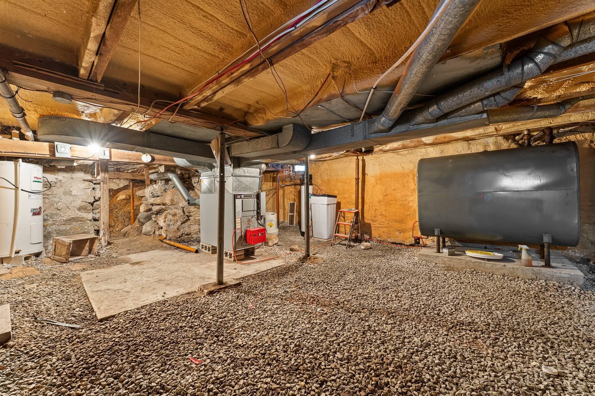 Sous-sol - 764 Ch. Dutch, Bedford - Canton, QC - Indoor Photo Showing Basement