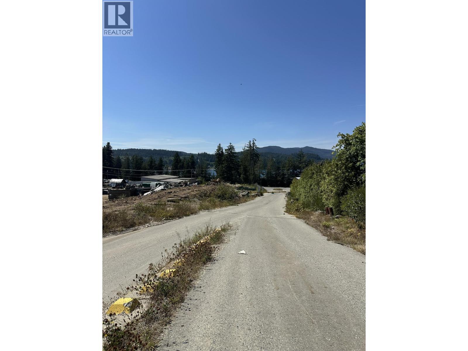 5926 Sechelt Inlet Road, Sechelt, BC