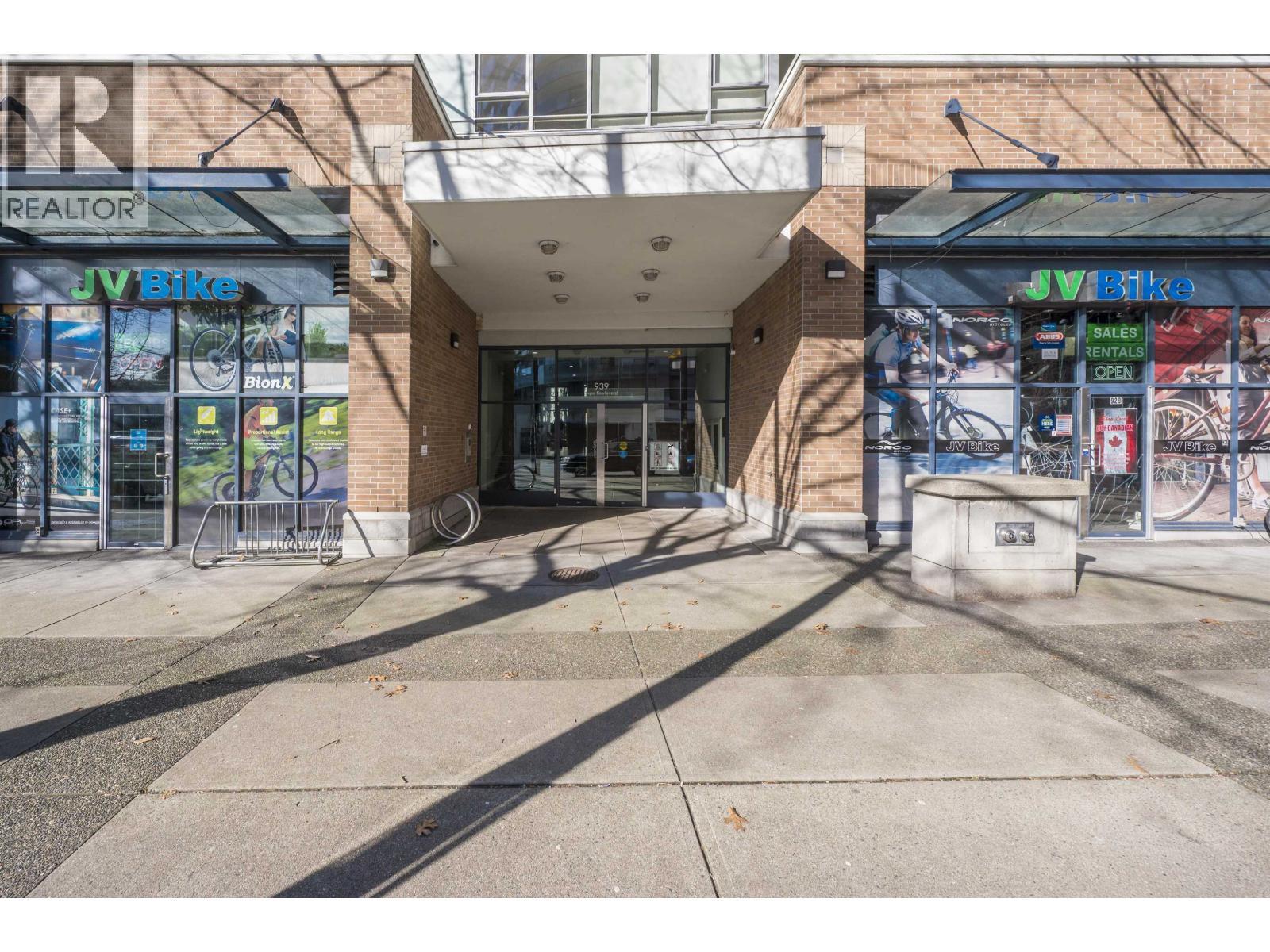 955 Expo Boulevard, Vancouver, BC