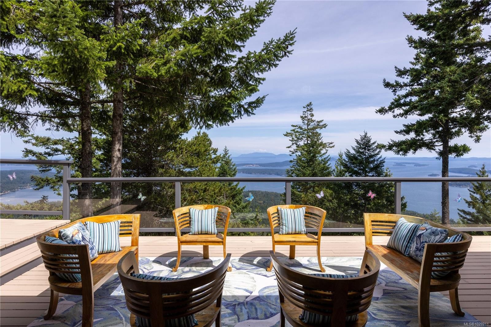 253 Chilton Rd, Salt Spring, BC
