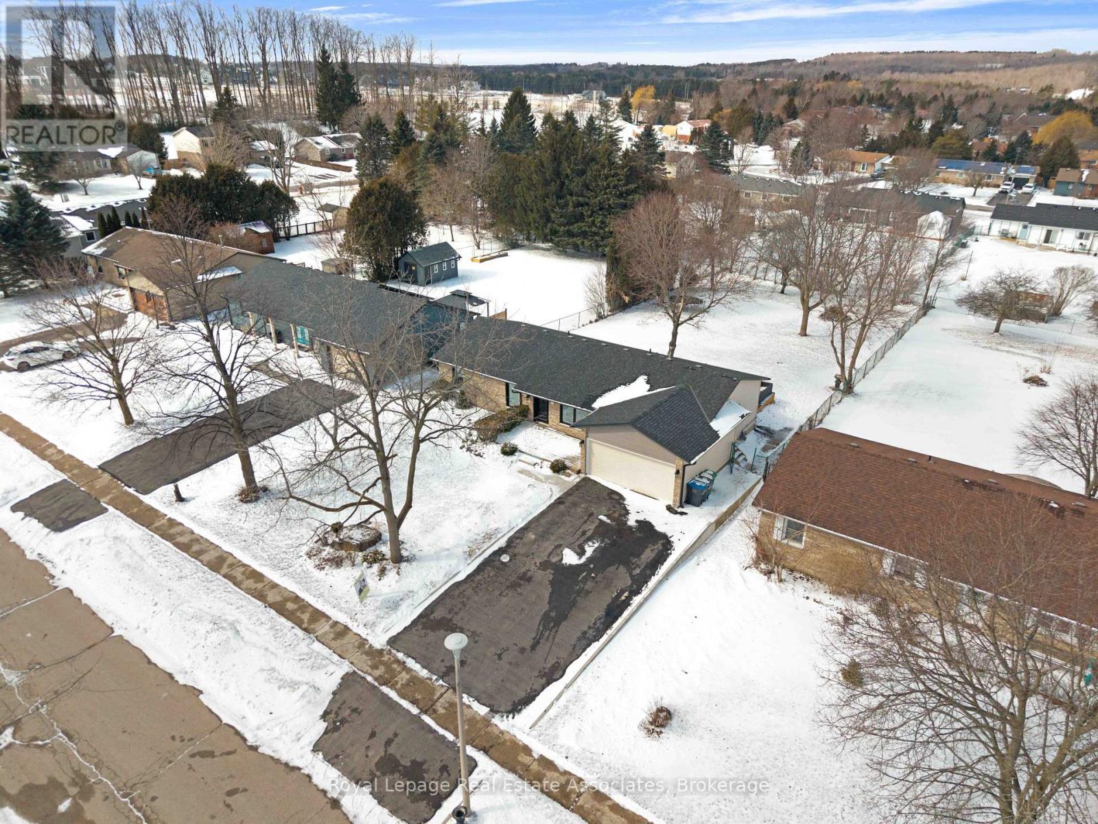 44 Mcclellan Road, Caledon, ON - Outdoor With View