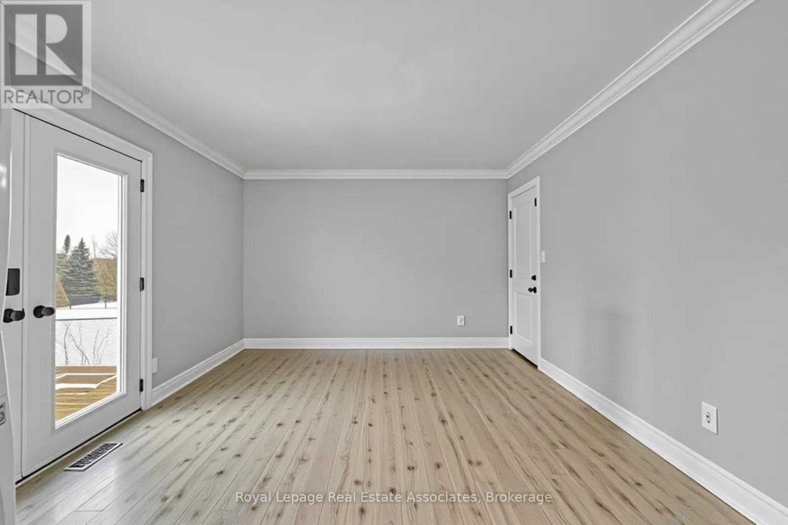 44 Mcclellan Road, Caledon, ON - Indoor Photo Showing Other Room
