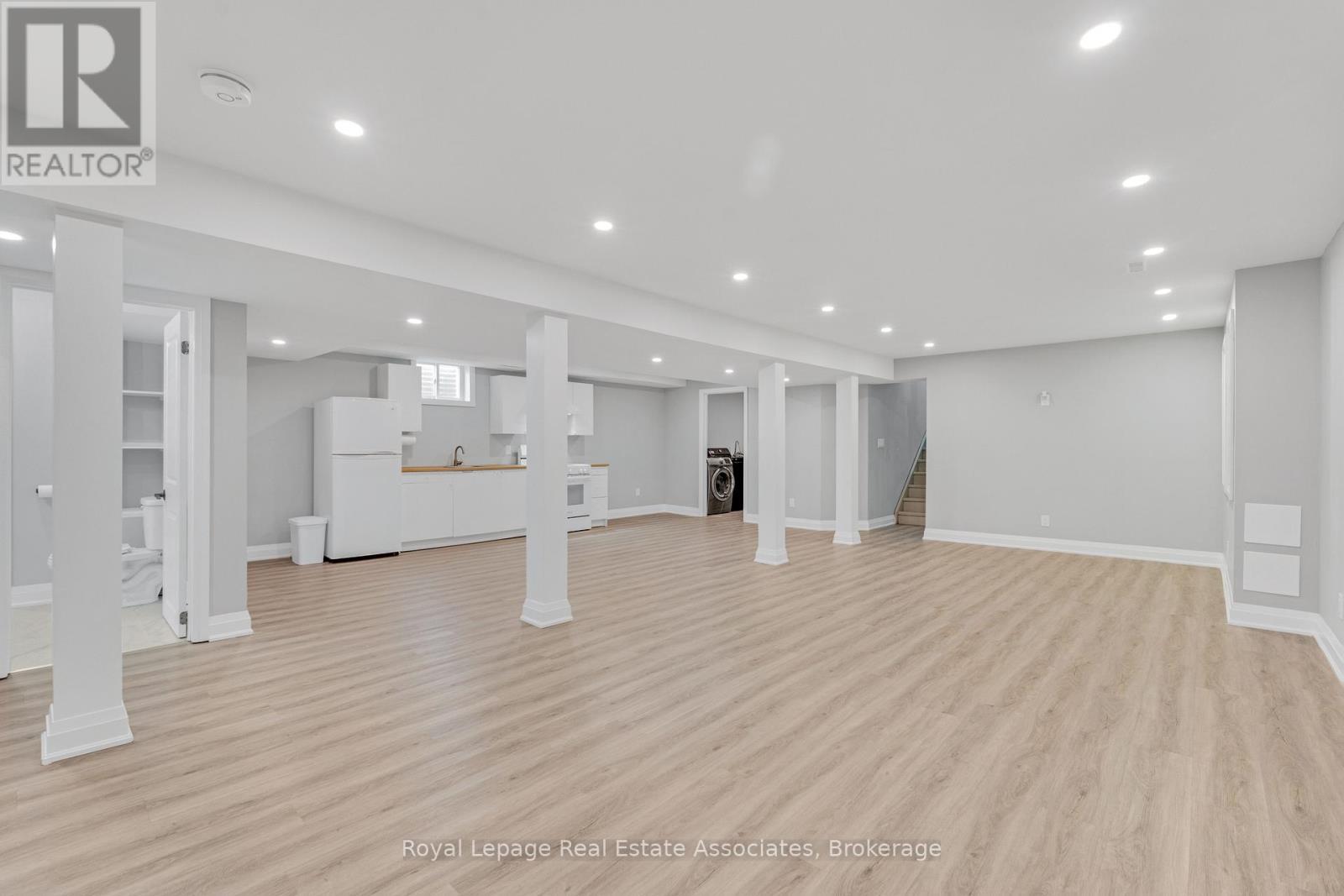 44 Mcclellan Road, Caledon, ON - Indoor