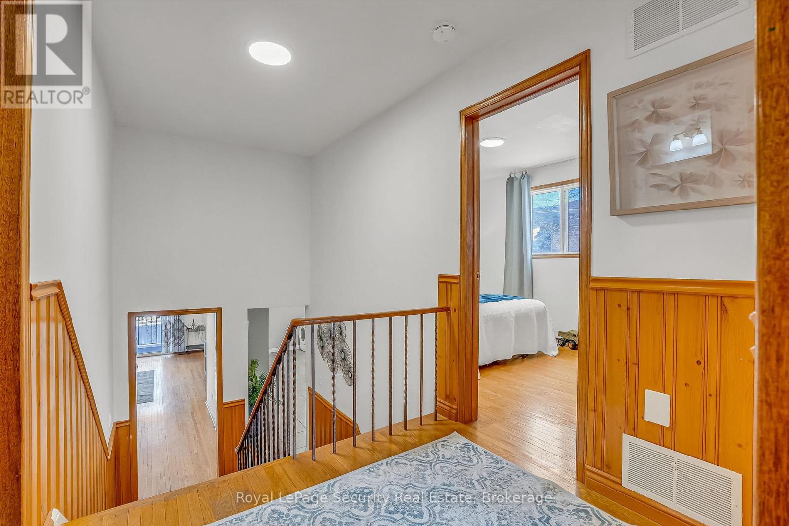 516 Kelvedon Mews, Mississauga, ON - Indoor Photo Showing Other Room