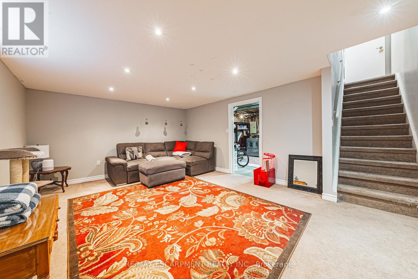 38 Glenburn Court, Hamilton, ON - Indoor