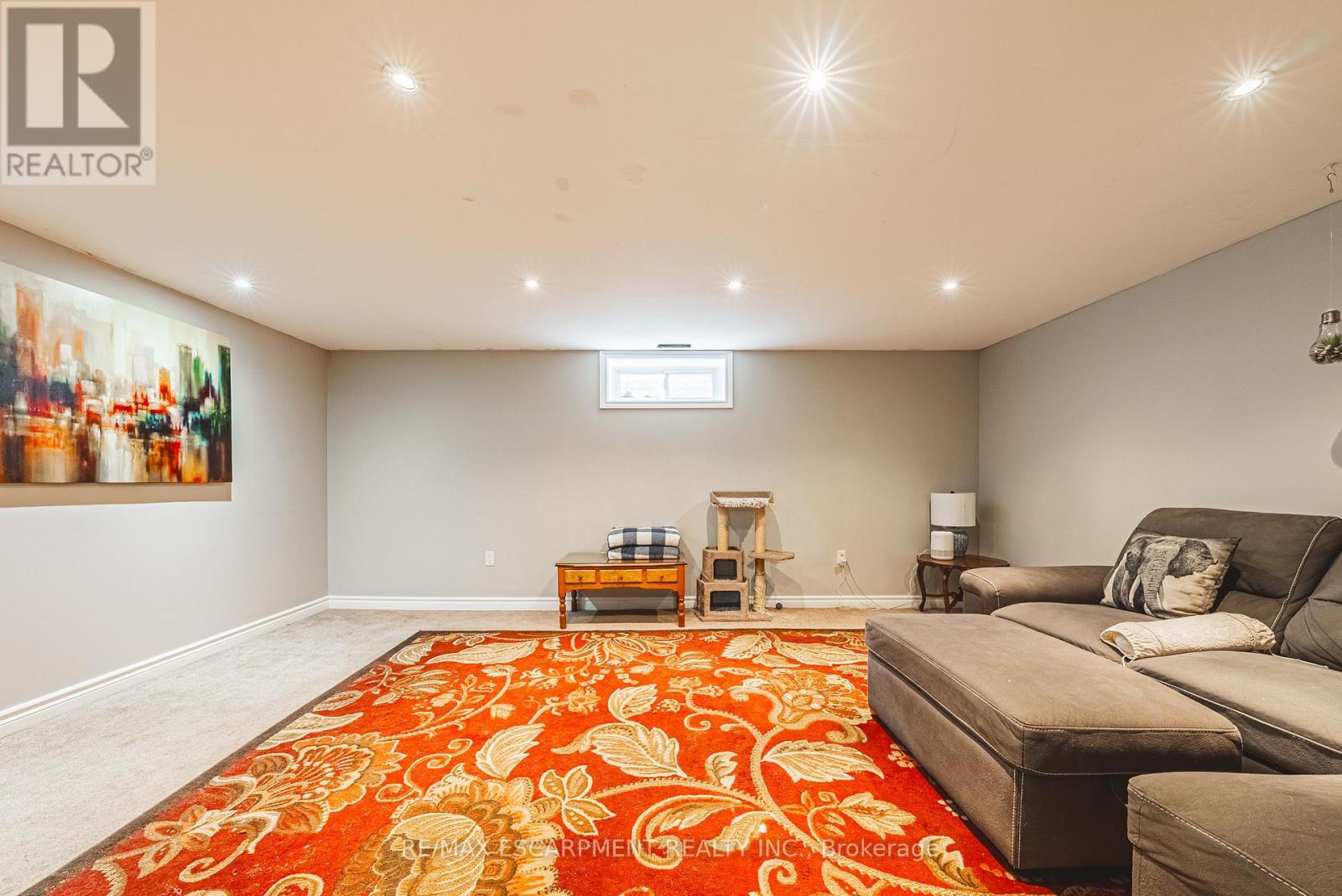 38 Glenburn Court, Hamilton, ON - Indoor Photo Showing Basement