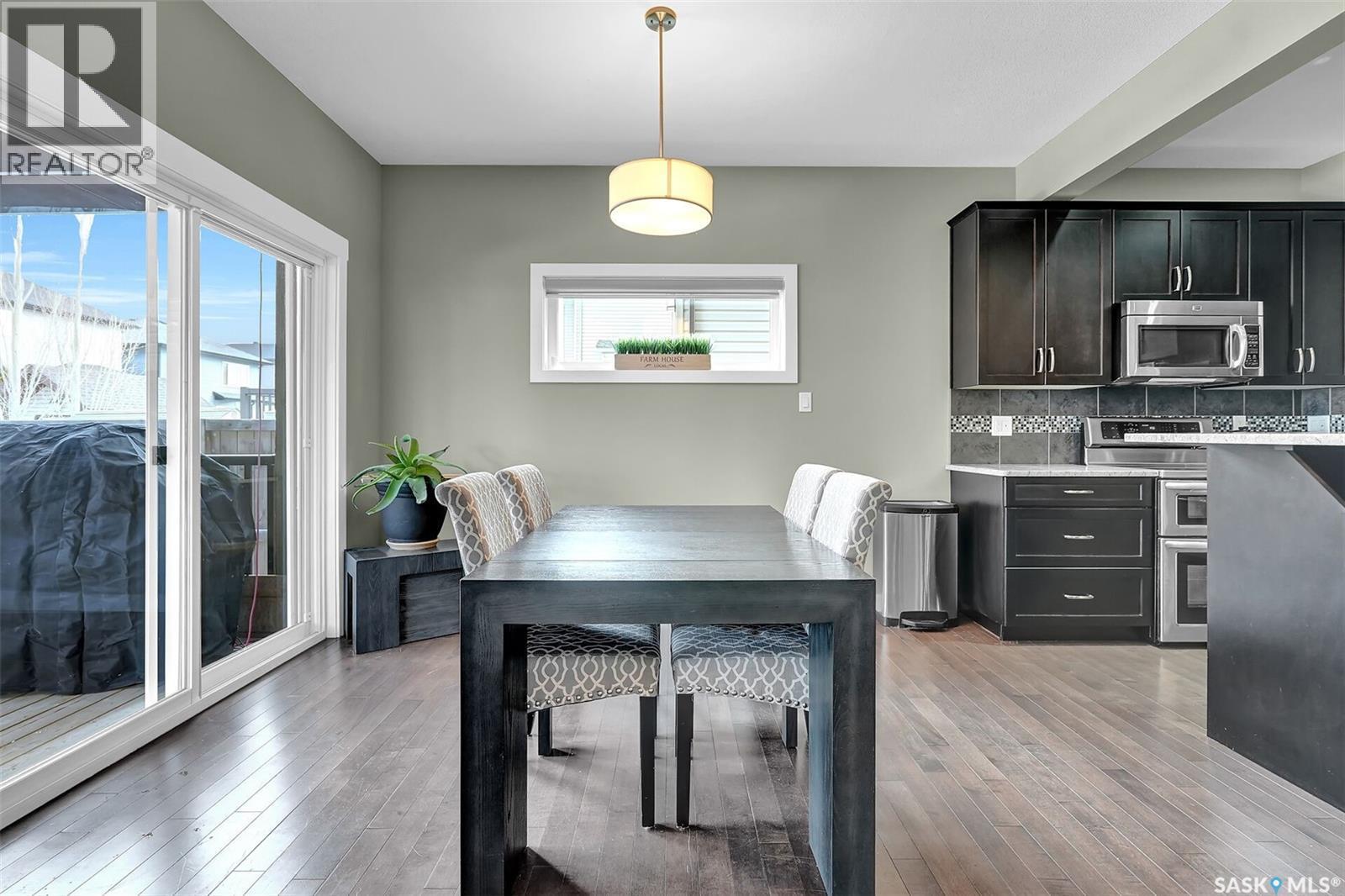 8856 Kestral Drive, Regina, SK - Indoor Photo Showing Dining Room