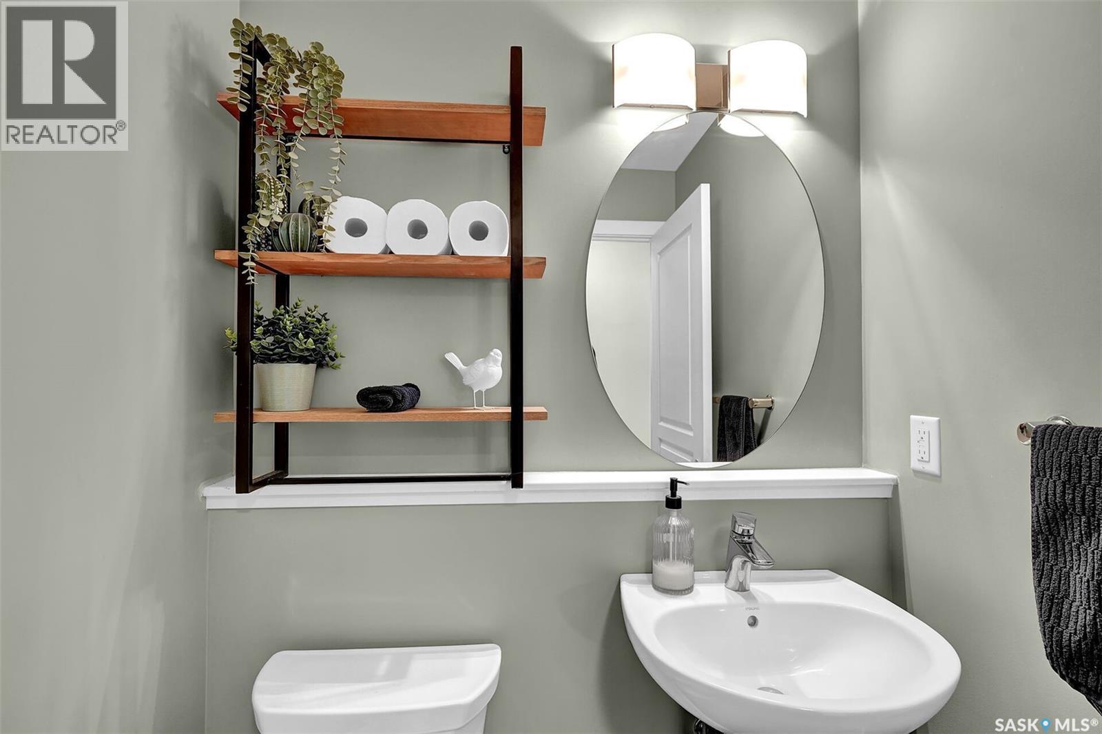 8856 Kestral Drive, Regina, SK - Indoor Photo Showing Bathroom