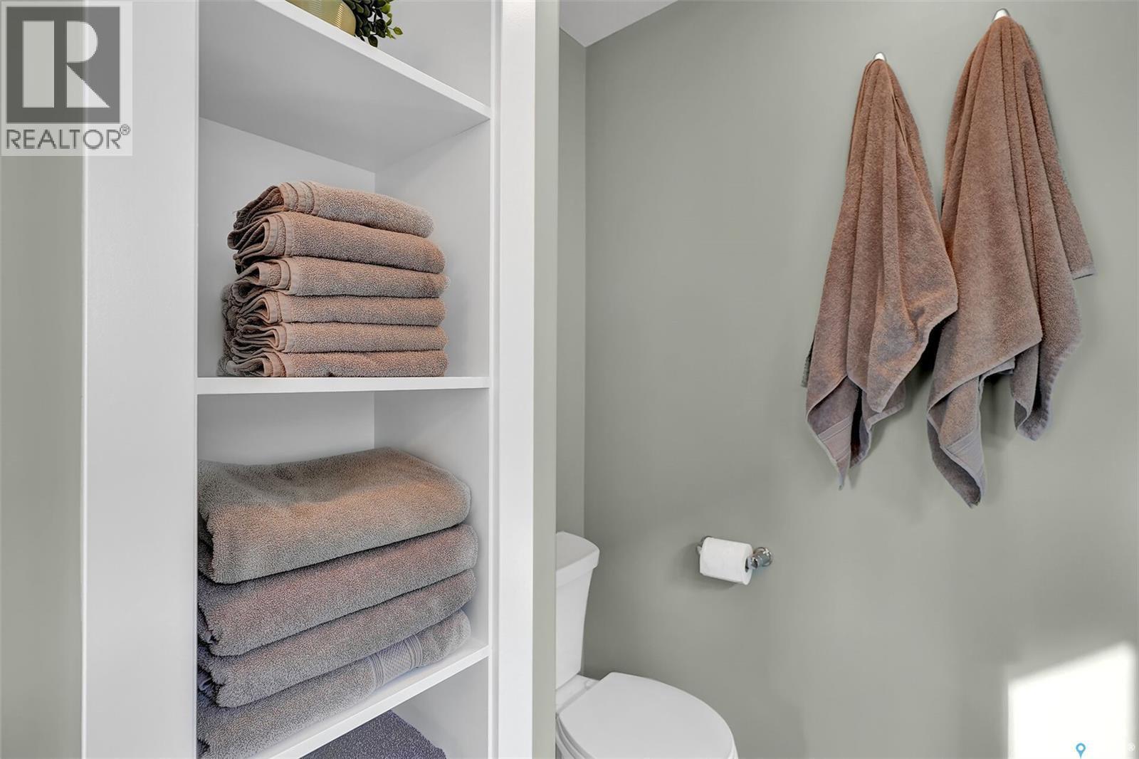 8856 Kestral Drive, Regina, SK - Indoor Photo Showing Bathroom