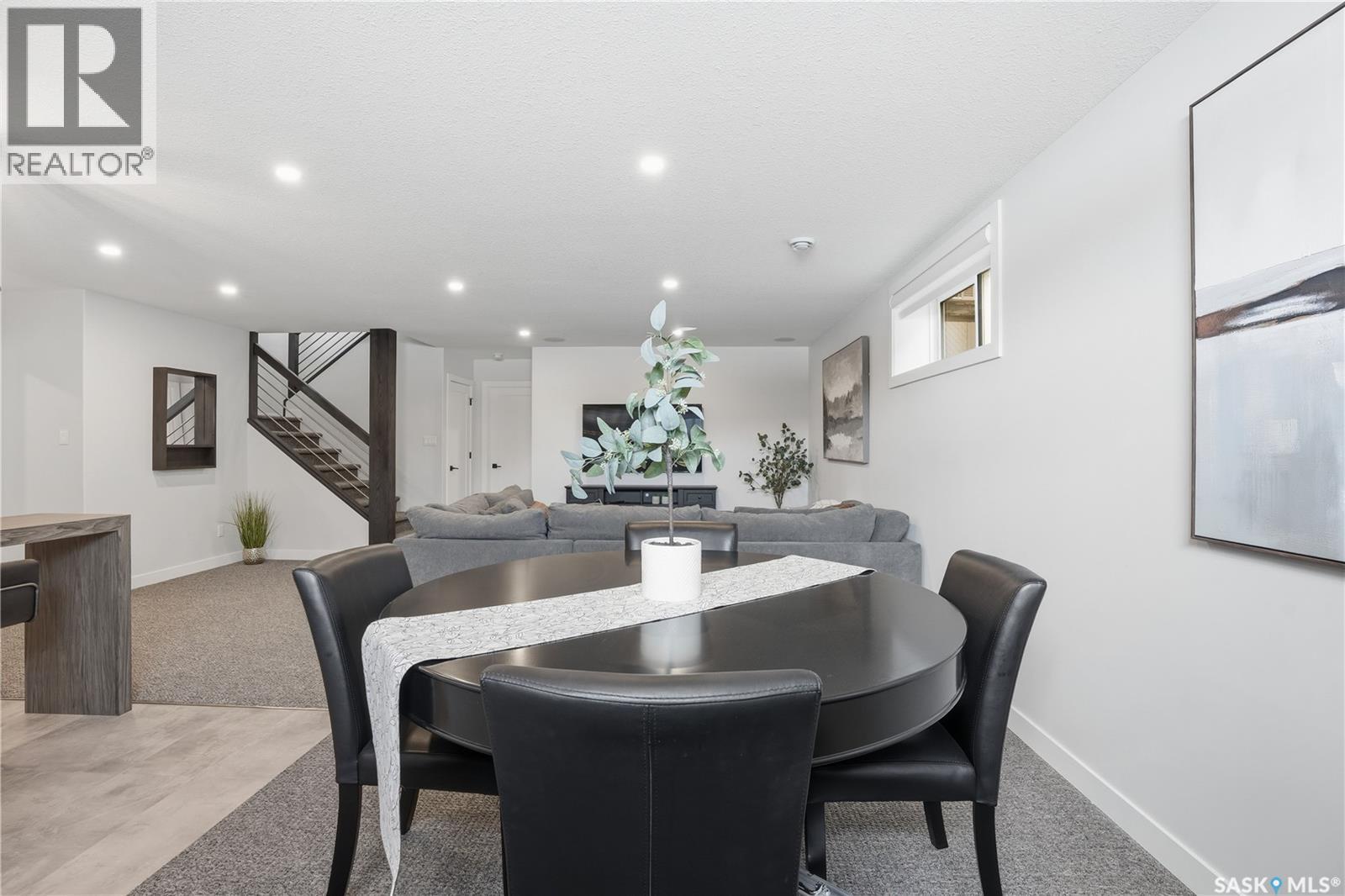 4418 Sage Crescent E, Regina, SK - Indoor Photo Showing Dining Room