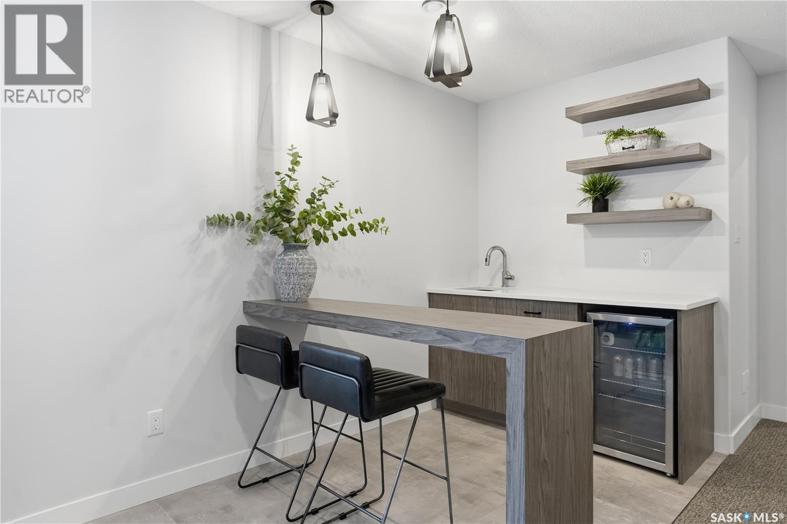 4418 Sage Crescent E, Regina, SK - Indoor