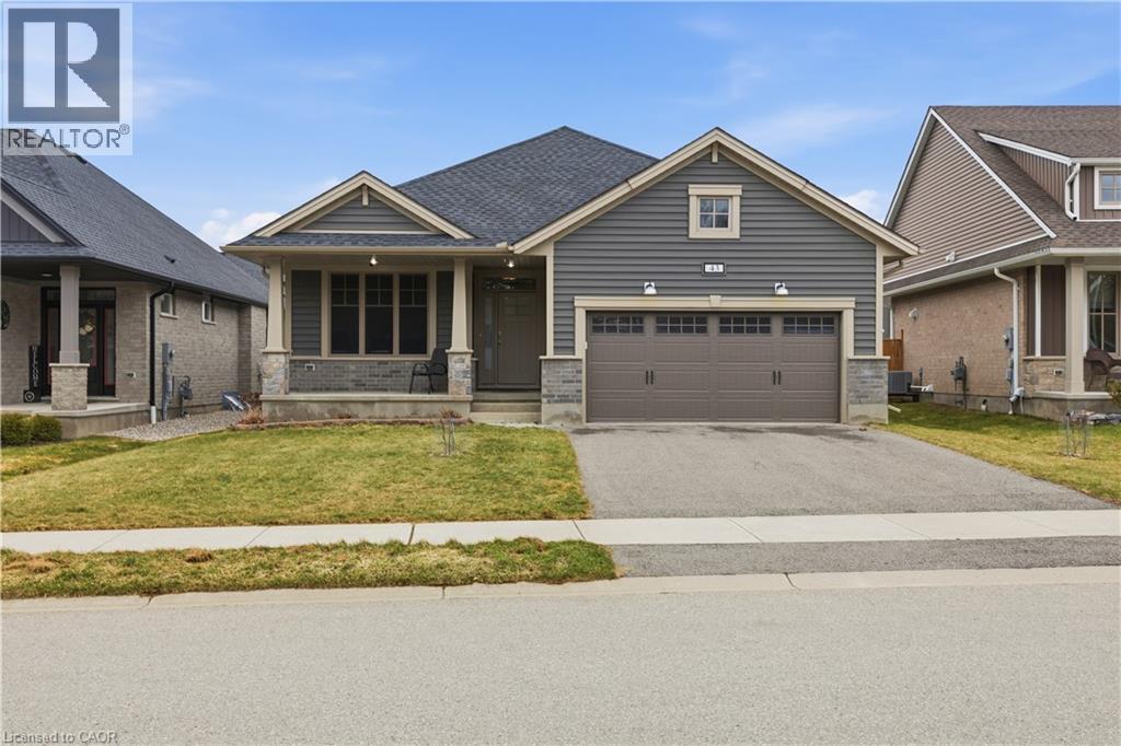 43 Lowrie Crescent, Tillsonburg, ON - Outdoor With Facade