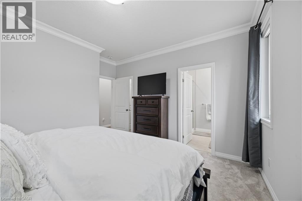 43 Lowrie Crescent, Tillsonburg, ON - Indoor Photo Showing Bedroom