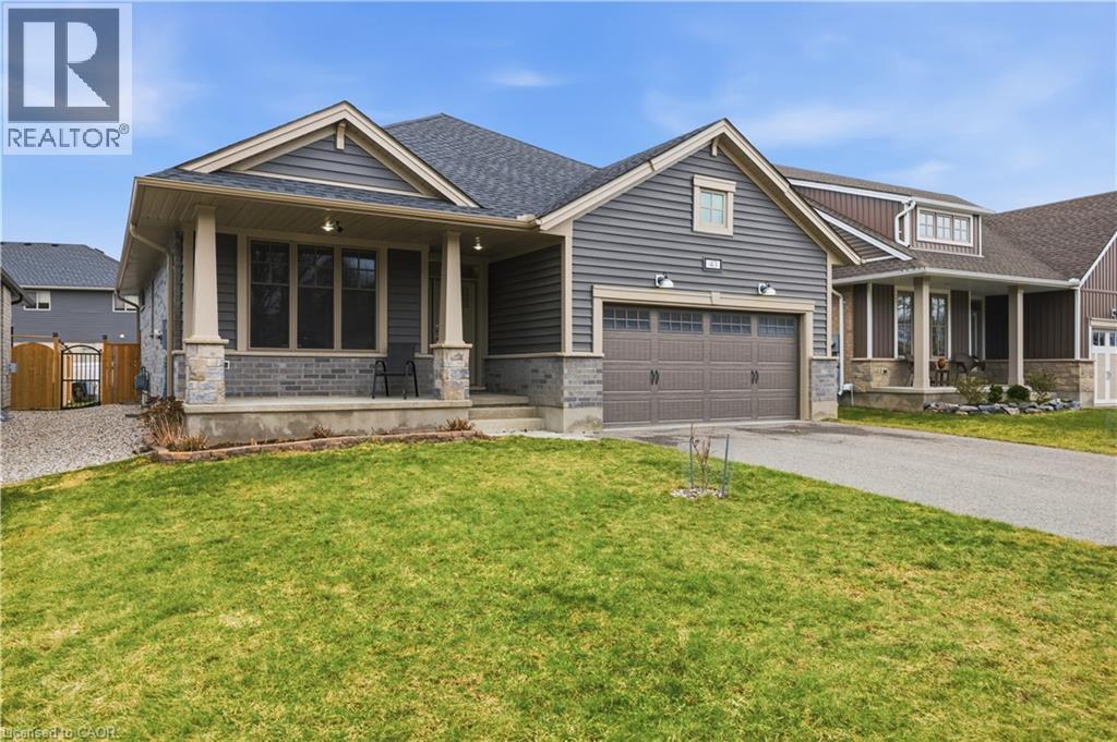 43 Lowrie Crescent, Tillsonburg, ON - Outdoor With Deck Patio Veranda With Facade