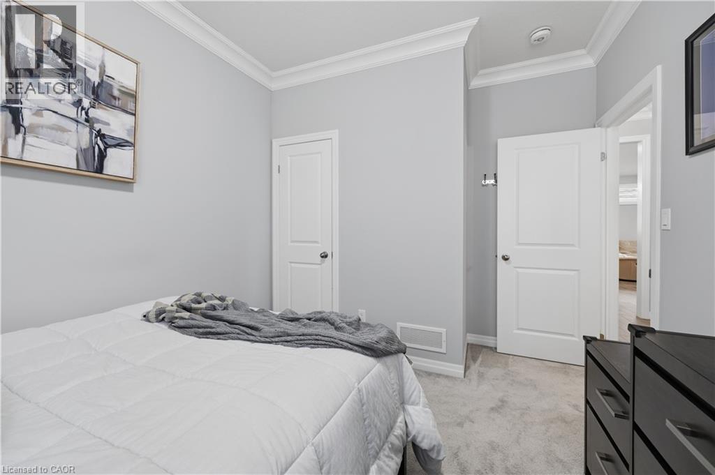 43 Lowrie Crescent, Tillsonburg, ON - Indoor Photo Showing Bedroom