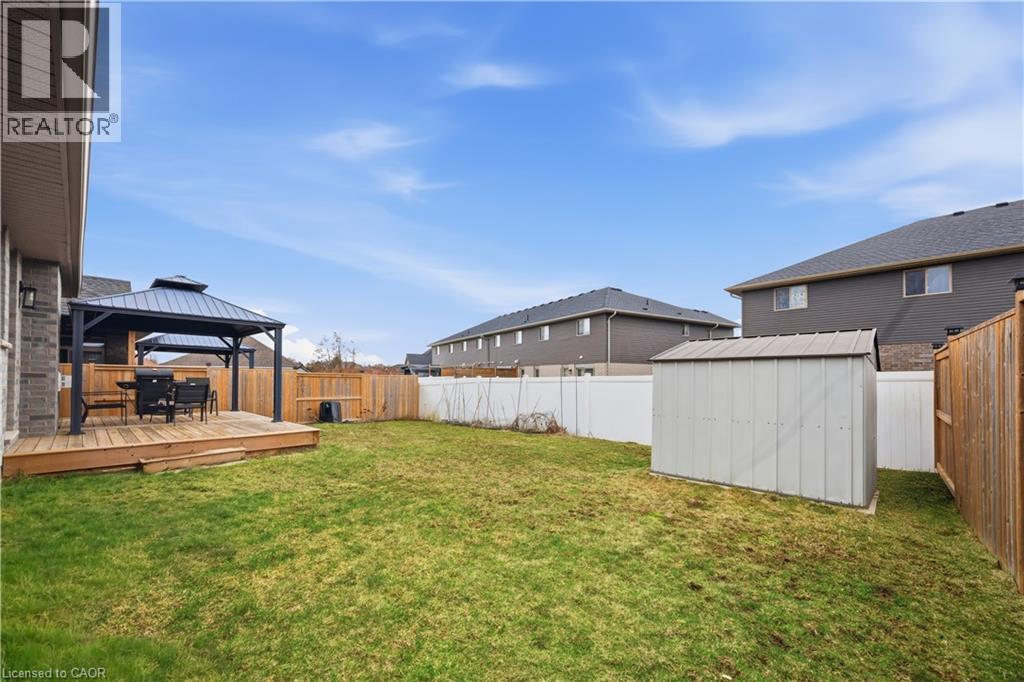 43 Lowrie Crescent, Tillsonburg, ON - Outdoor With Backyard With Exterior
