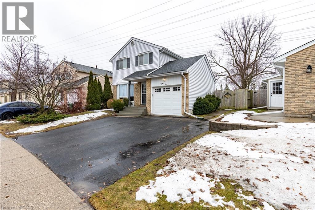 89 Rolling Meadows Drive, Kitchener, ON - Outdoor