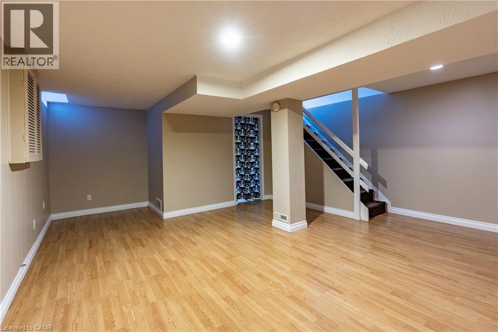89 Rolling Meadows Drive, Kitchener, ON - Indoor Photo Showing Other Room