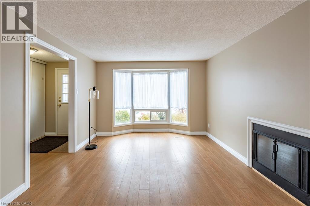 89 Rolling Meadows Drive, Kitchener, ON - Indoor With Fireplace