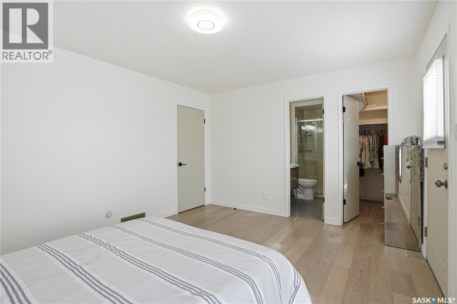 339 Stechishin Way, Saskatoon, SK - Indoor Photo Showing Bedroom