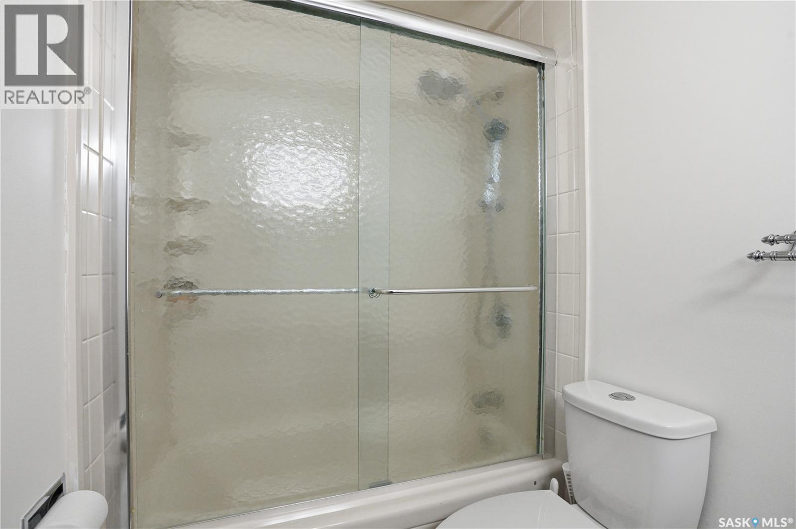 339 Stechishin Way, Saskatoon, SK - Indoor Photo Showing Bathroom