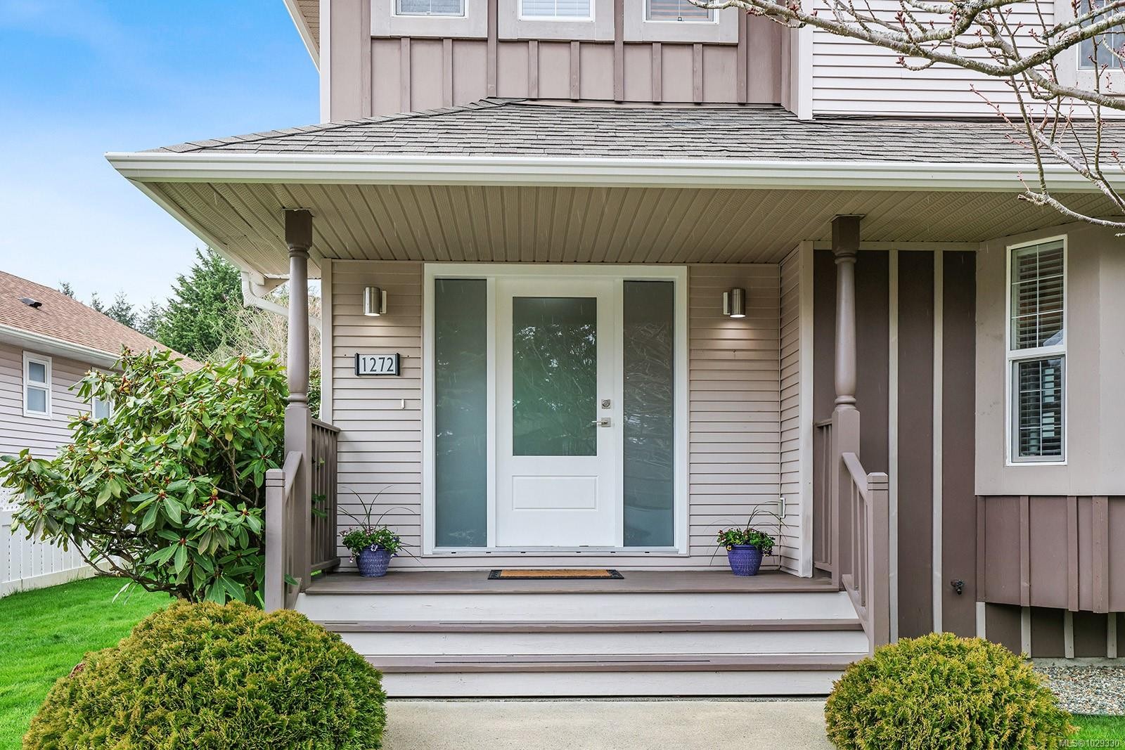 1272 Noel Ave, Comox, BC