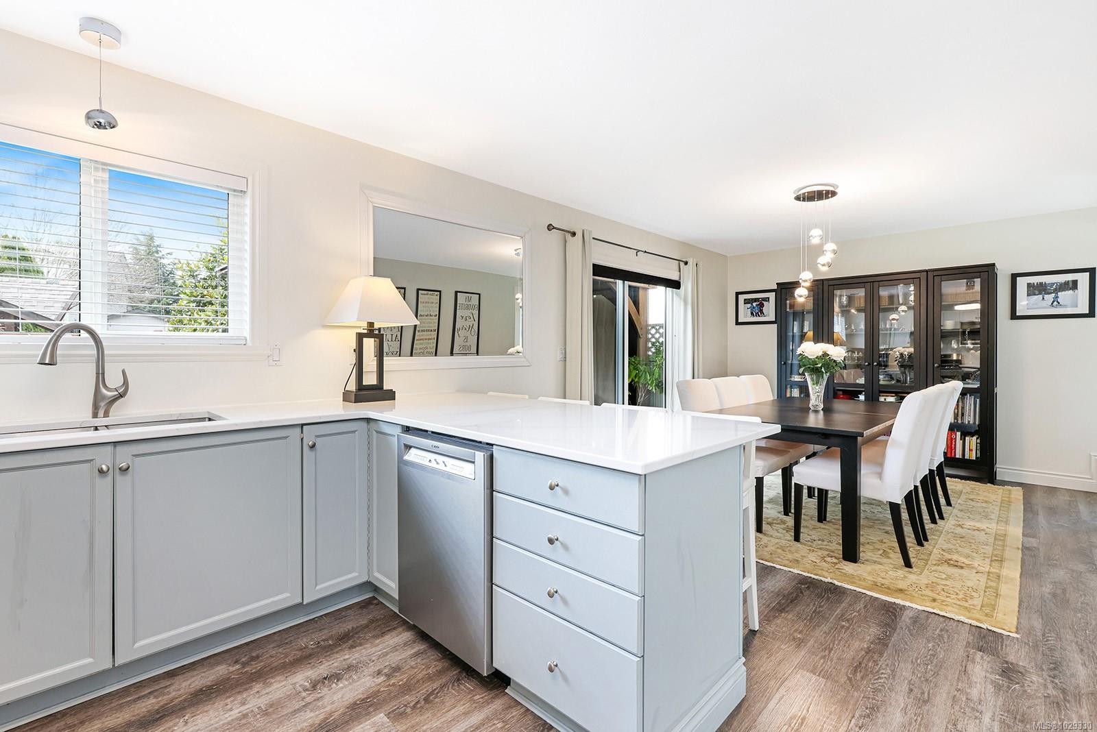 1272 Noel Ave, Comox, BC