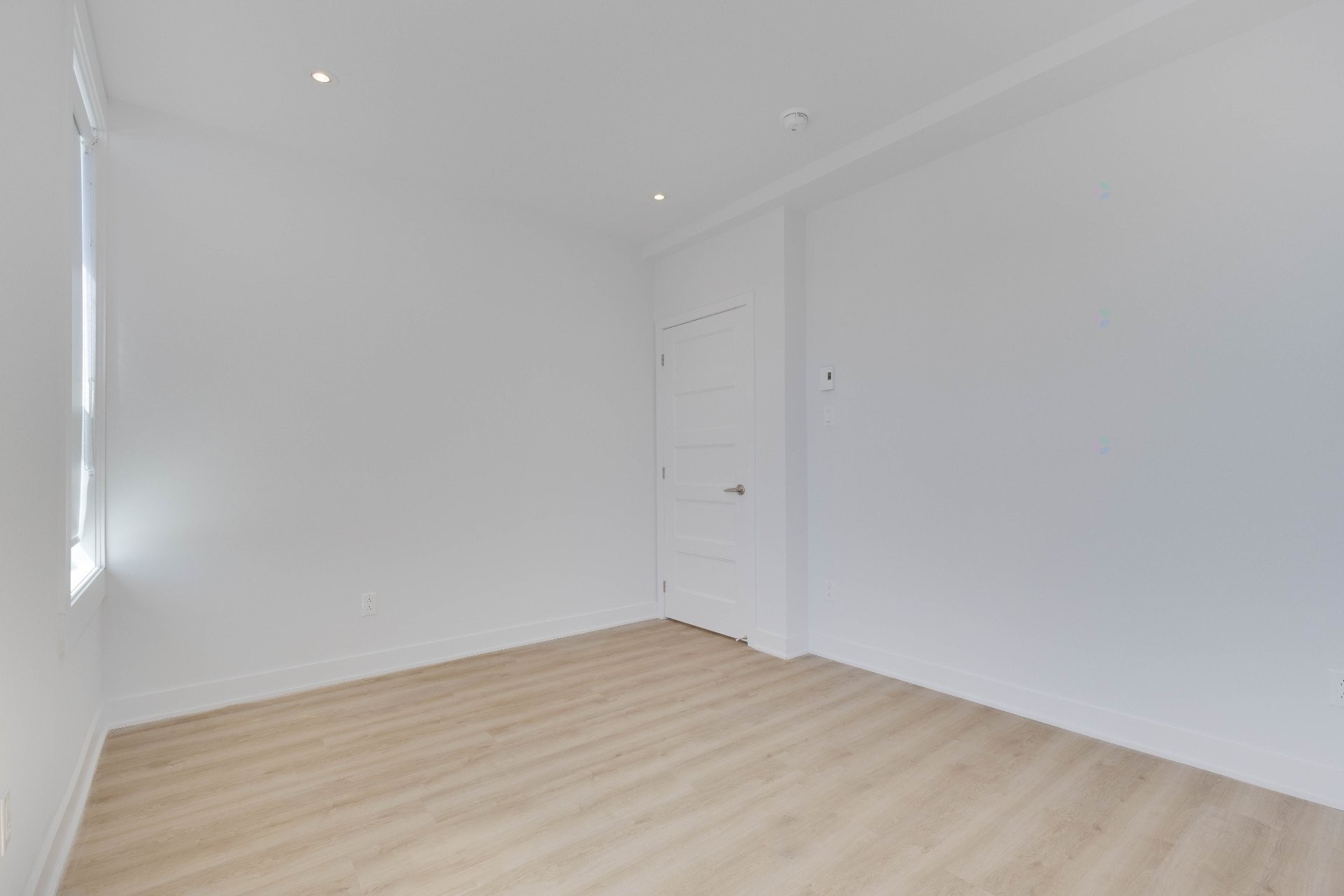 Chambre à coucher - 7123 Av. Querbes, Montréal (Villeray/Saint-Michel/Parc-Extension), QC - Indoor Photo Showing Other Room