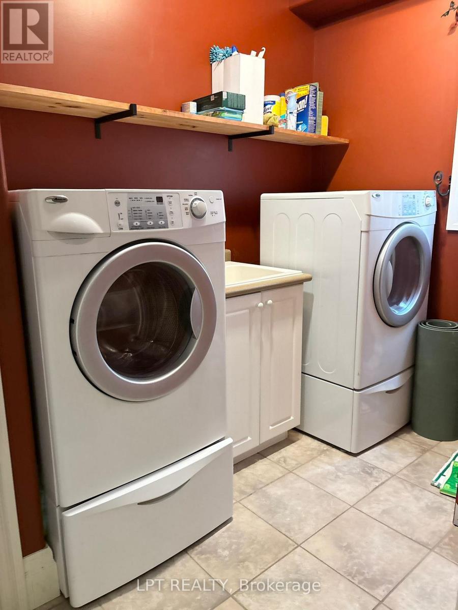 64 Yarrow Court, Kitchener, ON - Indoor Photo Showing Laundry Room
