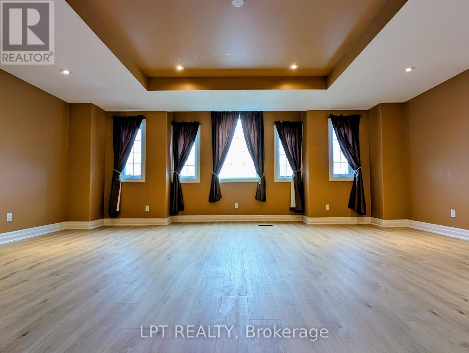 64 Yarrow Court, Kitchener, ON - Indoor Photo Showing Other Room