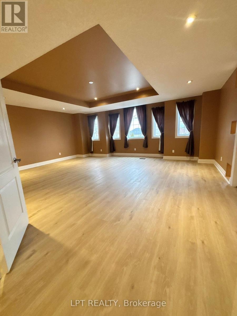 64 Yarrow Court, Kitchener, ON - Indoor Photo Showing Other Room