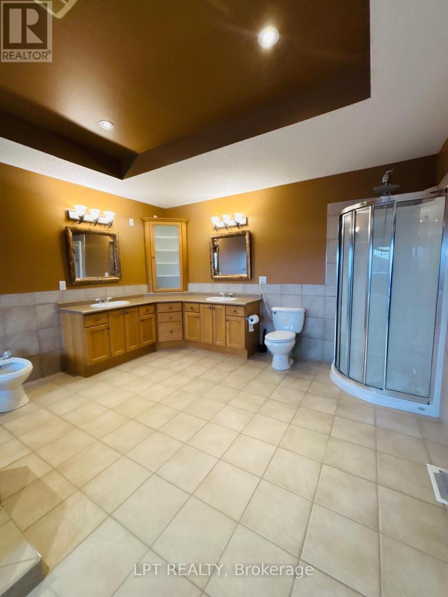 64 Yarrow Court, Kitchener, ON - Indoor