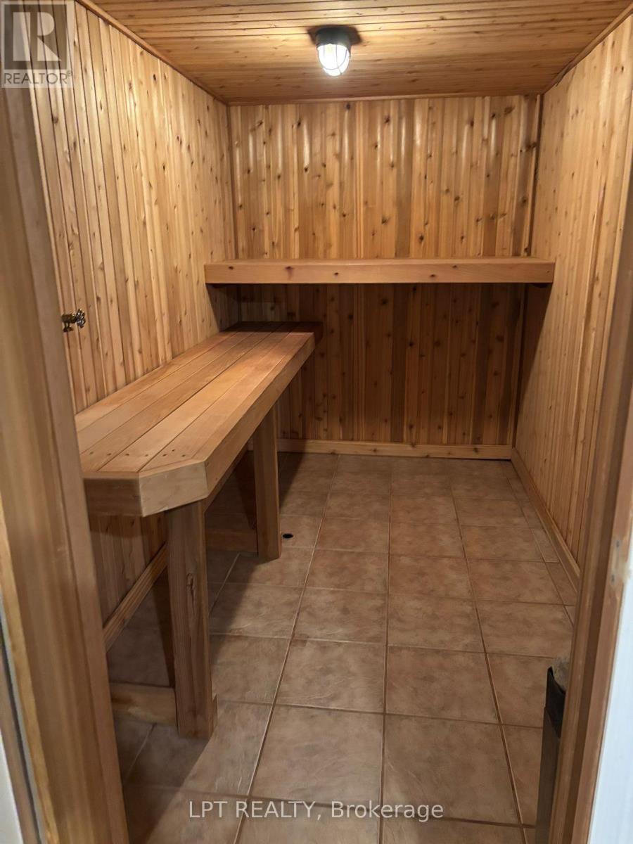 64 Yarrow Court, Kitchener, ON - Indoor Photo Showing Other Room