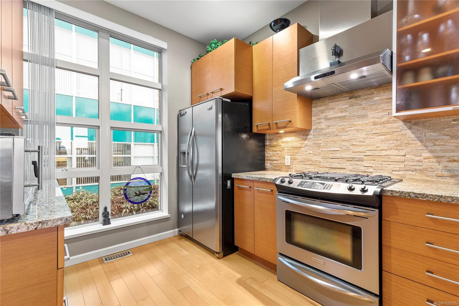 Th15-38 Front St, Nanaimo, BC