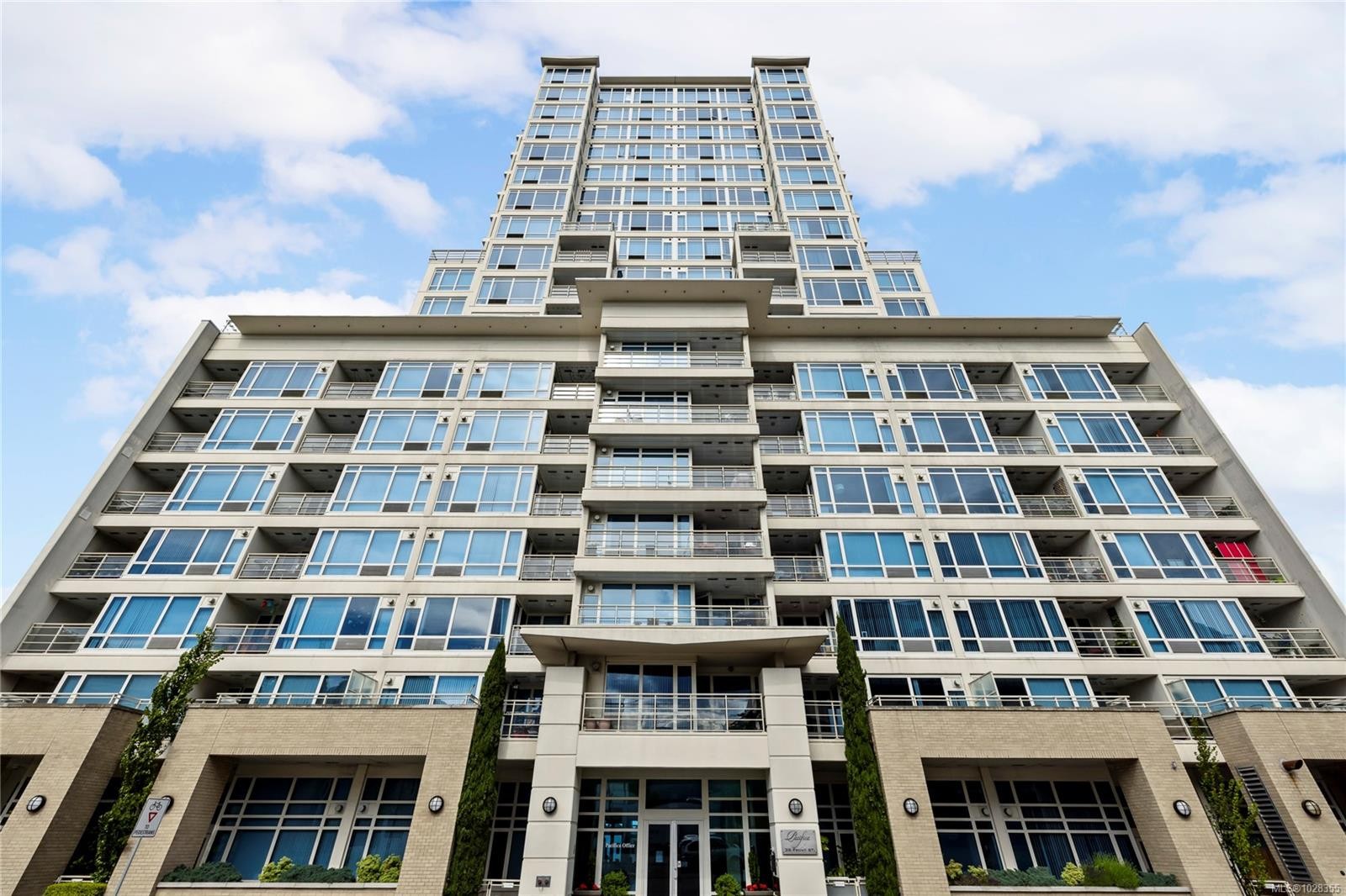 Th15-38 Front St, Nanaimo, BC