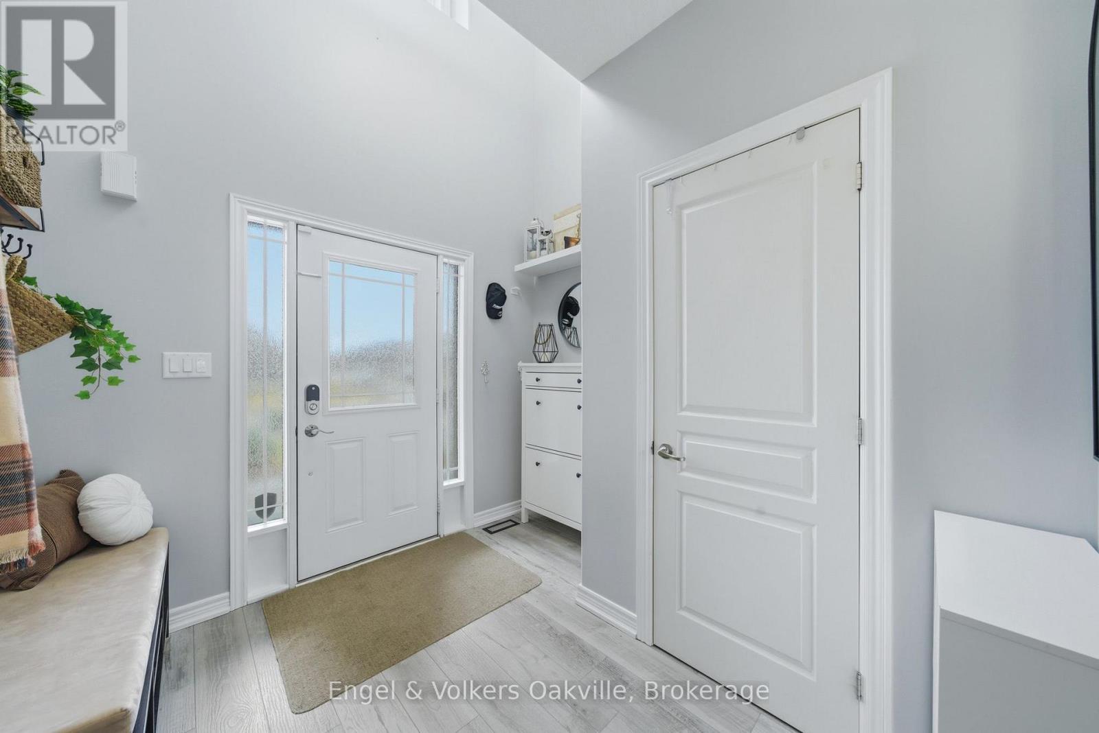 115 Pumpkin Pass, Hamilton (Binbrook), ON - Indoor Photo Showing Other Room