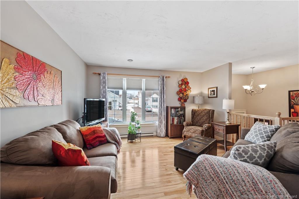 112 Mount Pleasant Rd, Moncton, NB