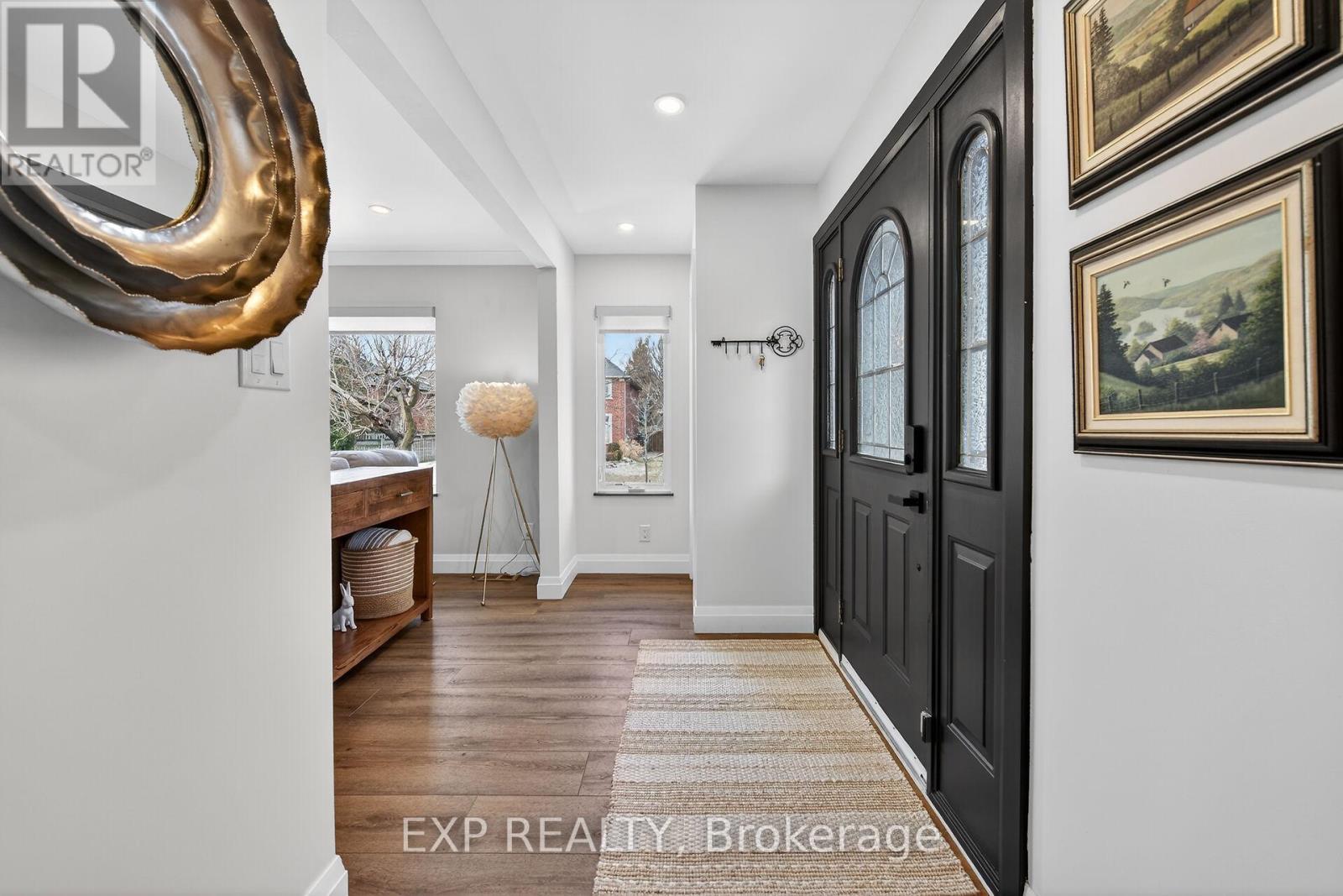 5418 Anthony Place, Burlington, ON - Indoor Photo Showing Other Room