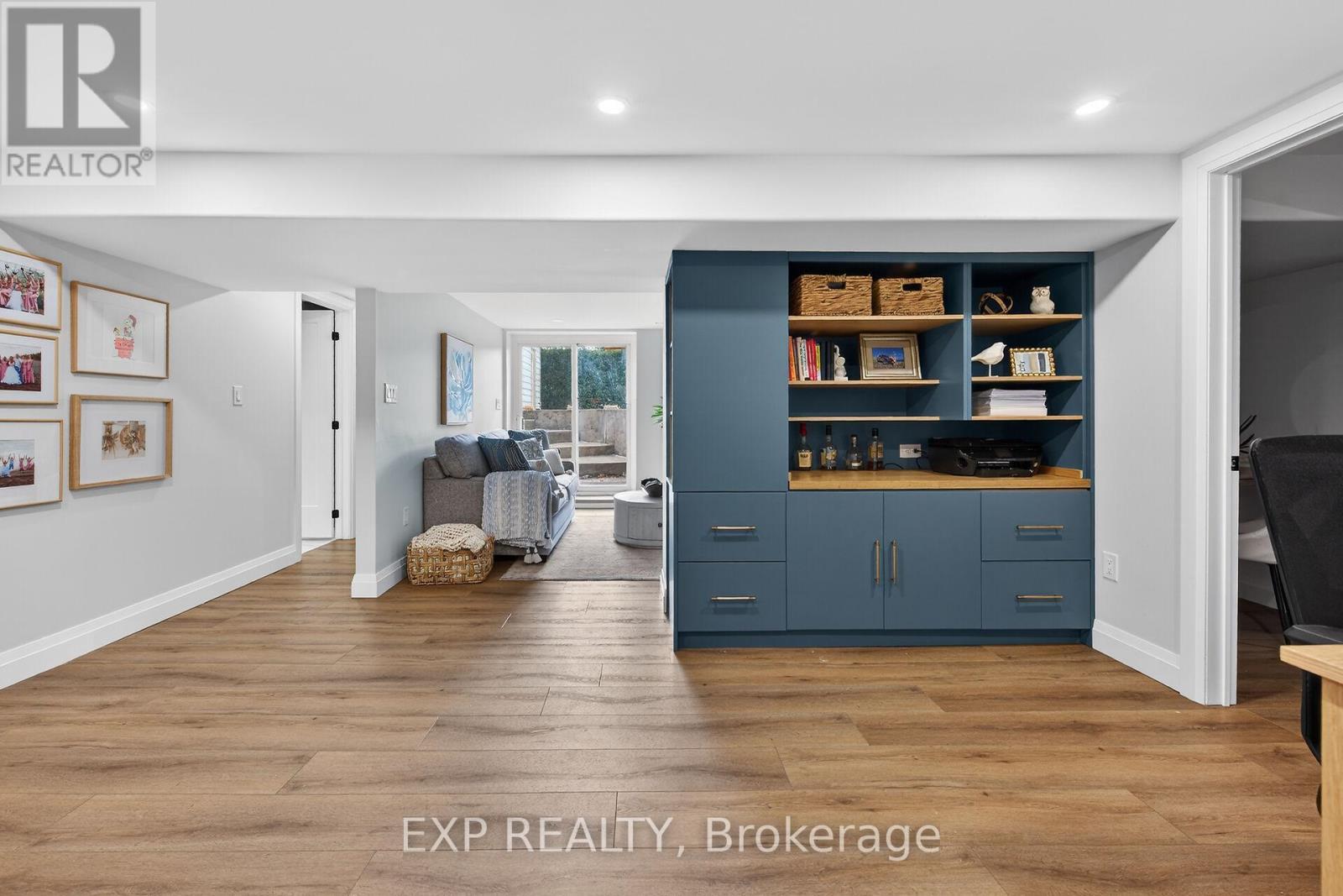 5418 Anthony Place, Burlington, ON - Indoor Photo Showing Other Room