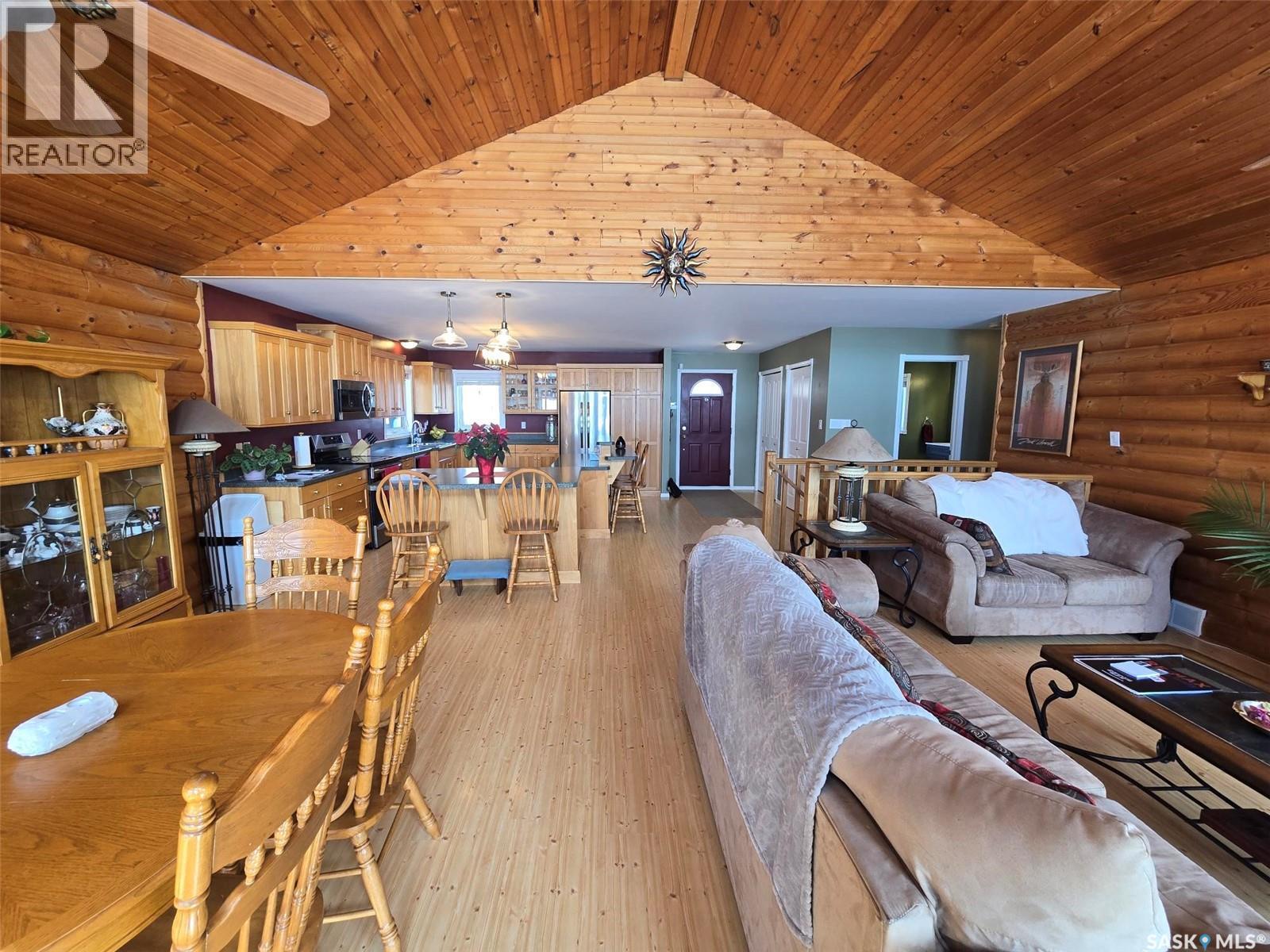 104 Elk Road, Crooked Lake, SK - Indoor