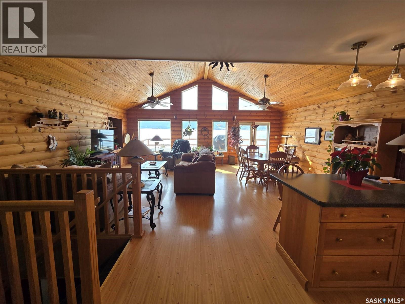 104 Elk Road, Crooked Lake, SK - Indoor