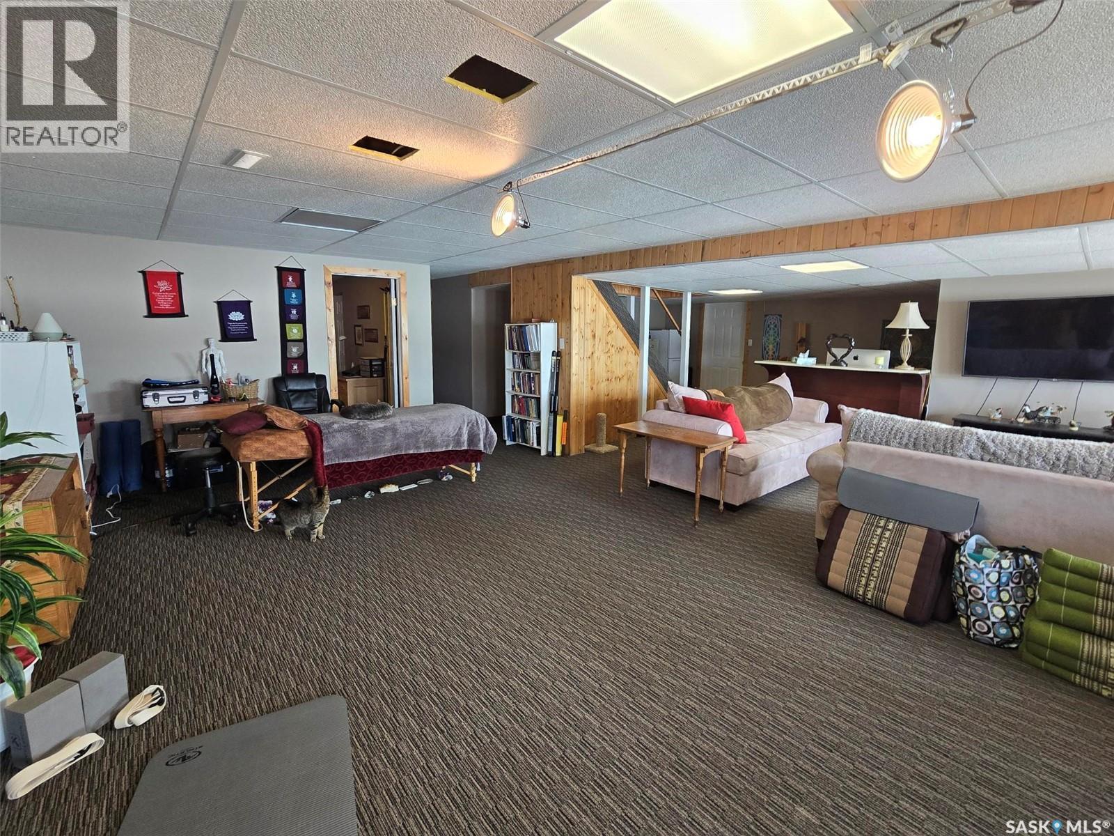 104 Elk Road, Crooked Lake, SK - Indoor