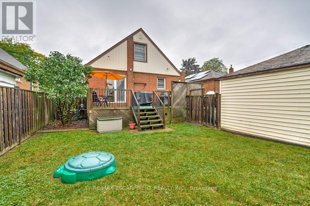 275 Montrose Avenue, Hamilton, ON - Outdoor With Deck Patio Veranda