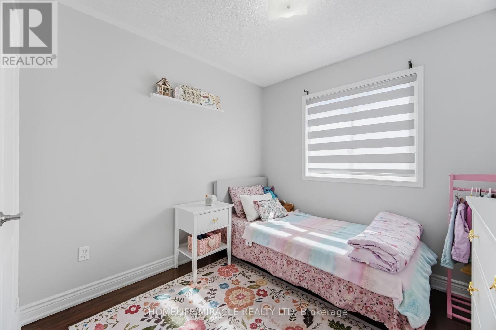 41 Tanglemere Crescent, Brampton, ON - Indoor Photo Showing Bedroom