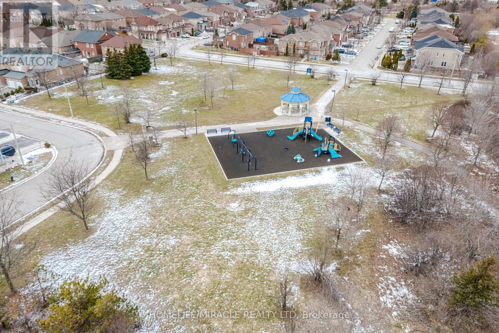 41 Tanglemere Crescent, Brampton, ON - Outdoor With View