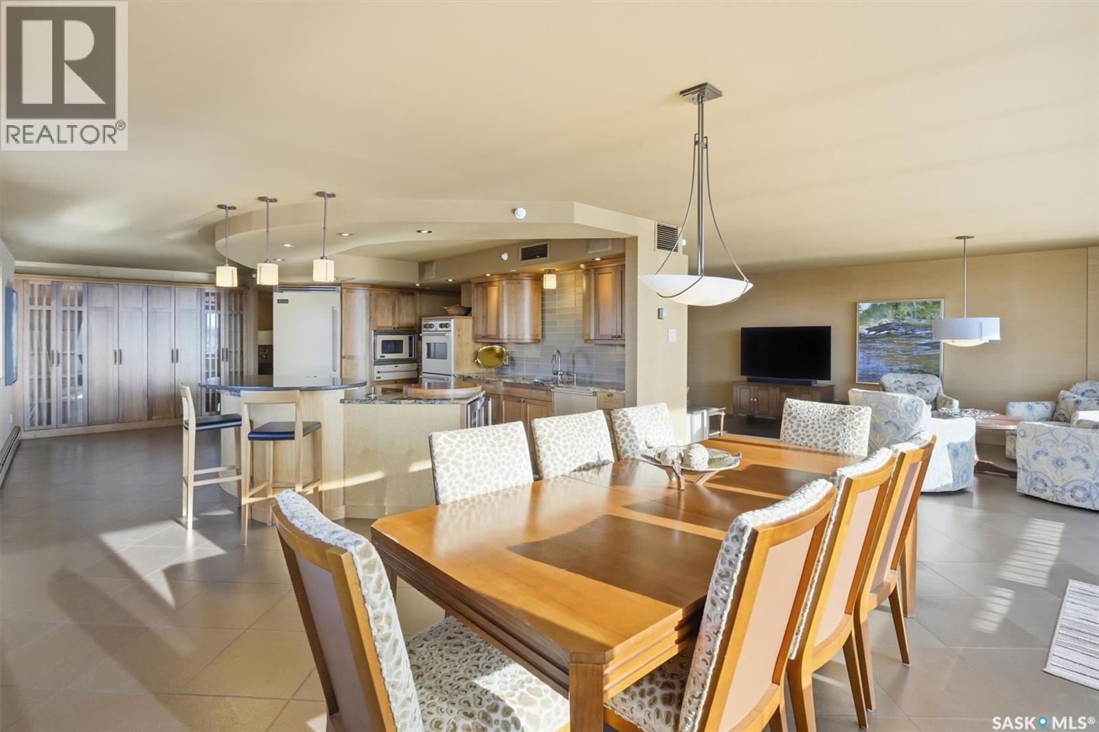 1001 730 Spadina Crescent E, Saskatoon, SK - Indoor Photo Showing Dining Room